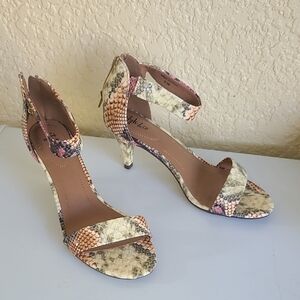 Style & Co. Cream and Brown Heels